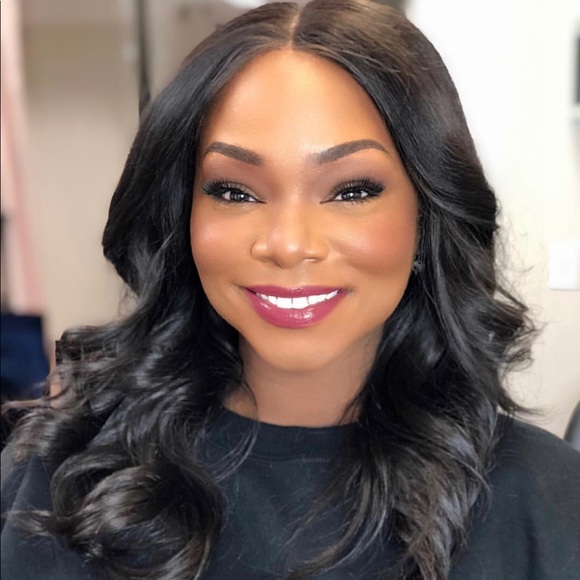 Meet your Posher, Tawonia - Picture 1 of 1